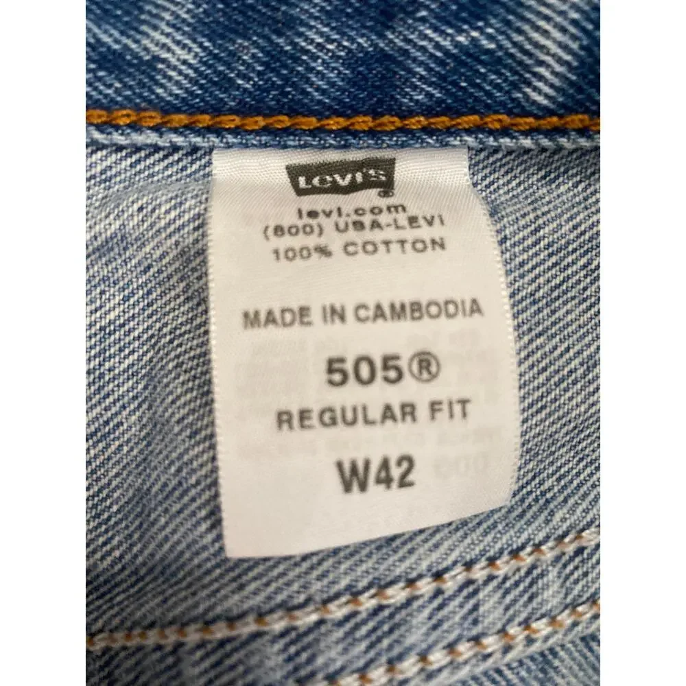 Levi’s 505 Regular Fit Denim Shorts Jorts Men’s W42 Medium Wash 2000's